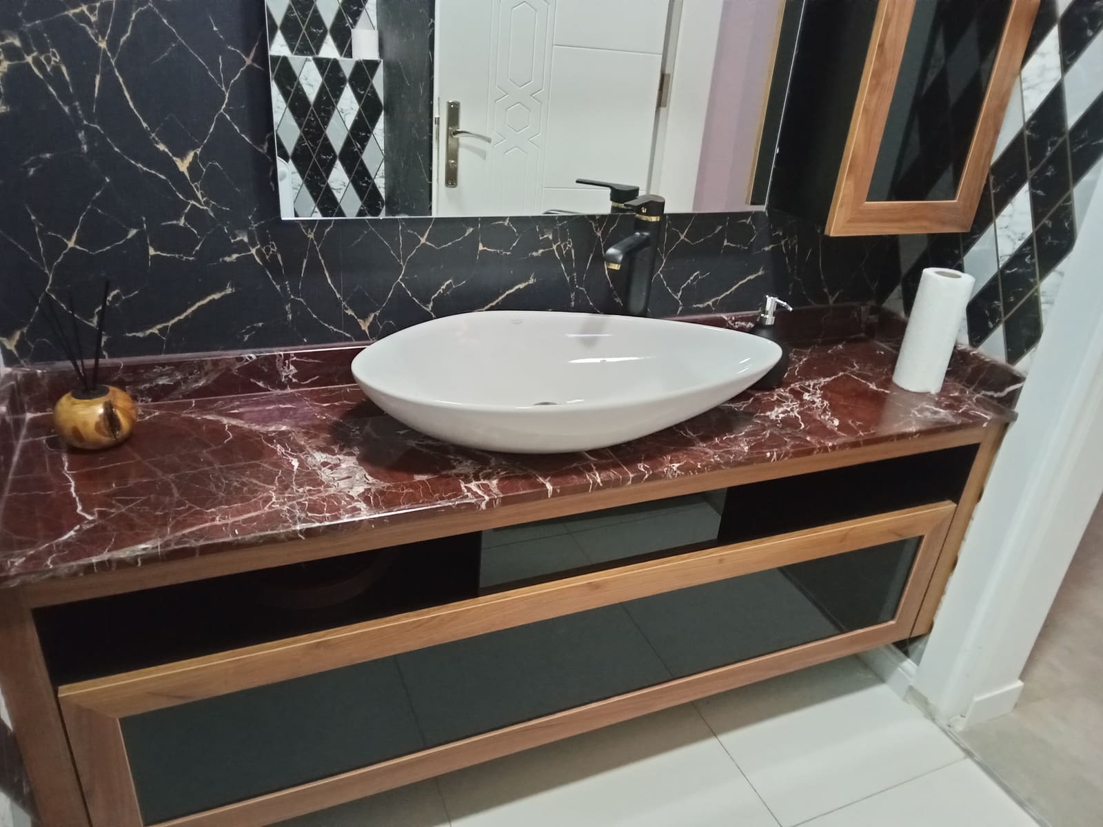 Elazığ Vişne Banyo Tezgahı — görsel 1